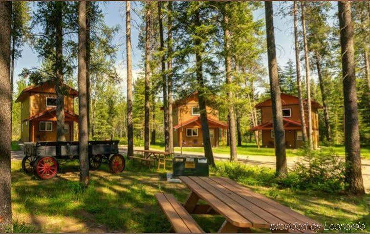 Historic Tamarack Lodge Hungry Horse Exterior foto