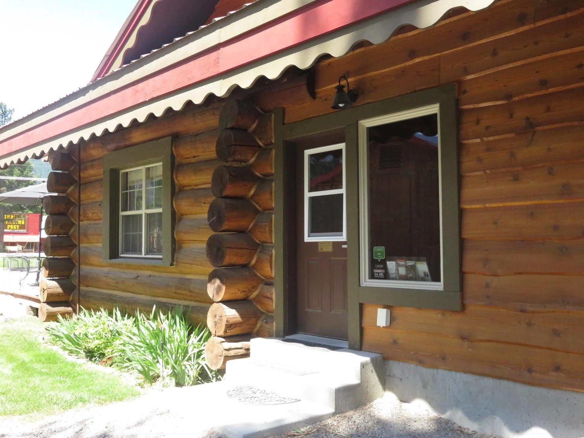 Historic Tamarack Lodge Hungry Horse Exterior foto